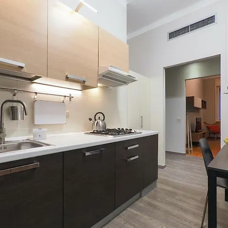 Contempora - Cavallotti 13 - B43 Milán
